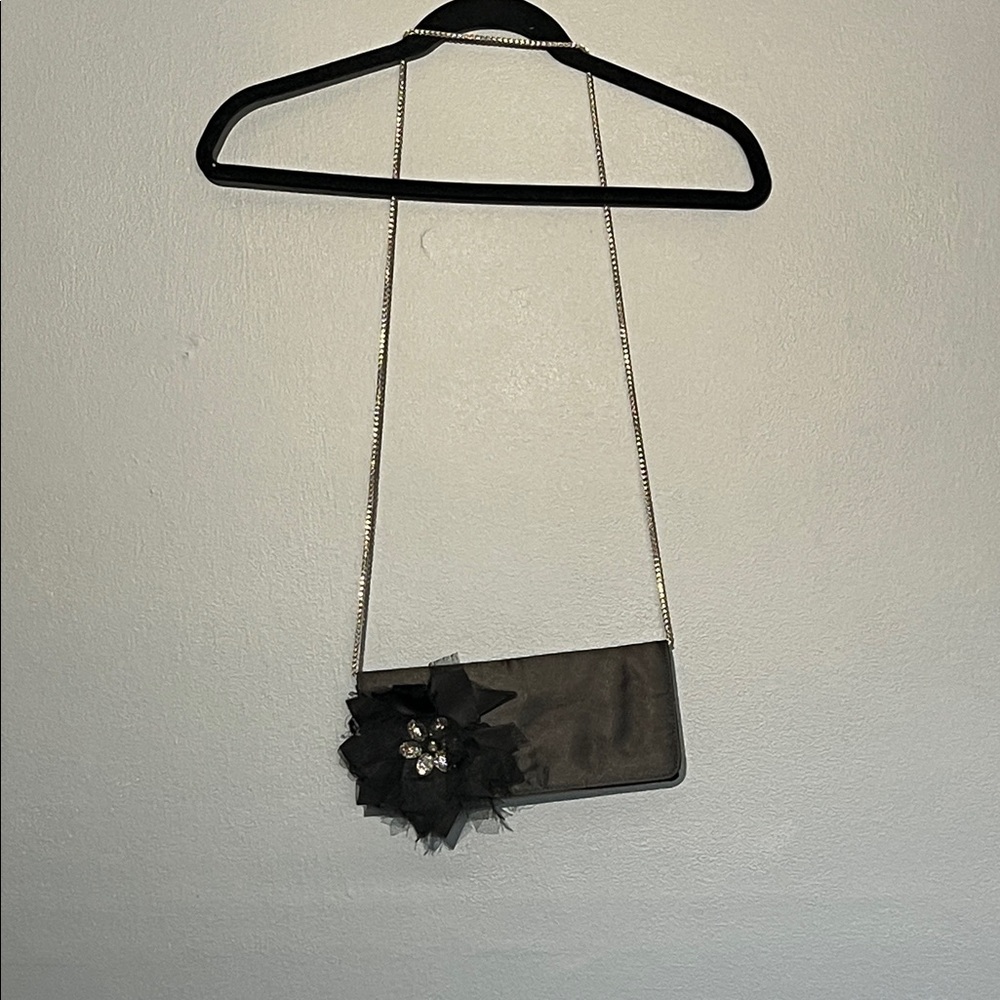 Nina Black Floral Embellished Chain Shoulder Clutch